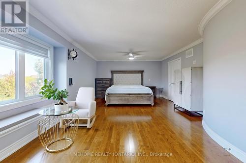 1564 Pinery Crescent, Oakville (Iroquois Ridge North), ON - Indoor Photo Showing Bedroom