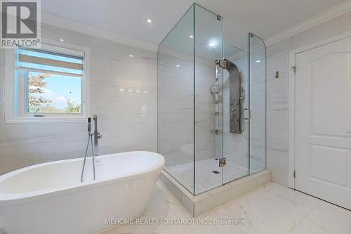 1564 Pinery Crescent, Oakville (Iroquois Ridge North), ON - Indoor Photo Showing Bathroom