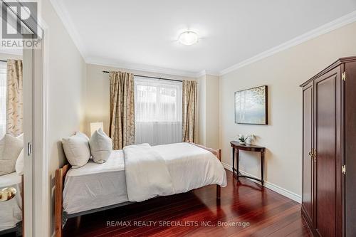 1428 Petrie Way, Mississauga, ON - Indoor Photo Showing Bedroom