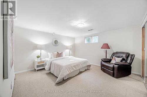 1428 Petrie Way, Mississauga (Clarkson), ON - Indoor Photo Showing Bedroom