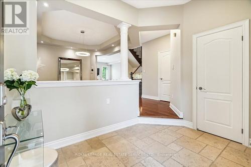 2254 Kwinter Road, Oakville (West Oak Trails), ON - Indoor Photo Showing Other Room