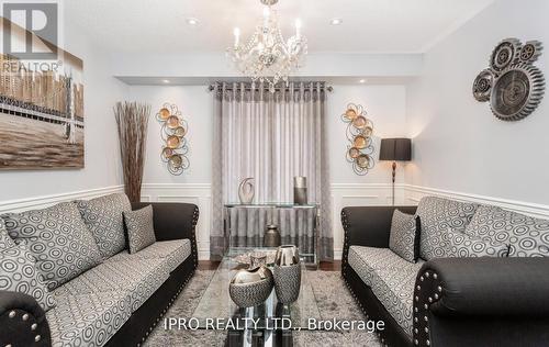 62 Kalahari Road, Brampton, ON - Indoor Photo Showing Living Room