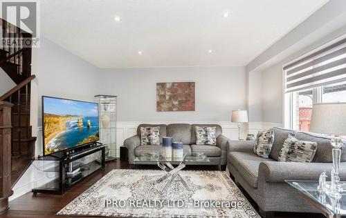 62 Kalahari Road, Brampton, ON - Indoor Photo Showing Living Room