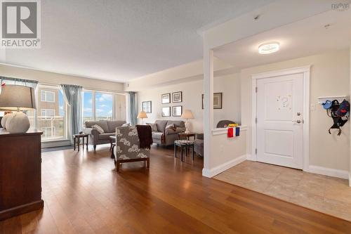 1011 60 Walter Havill Drive, Halifax, NS - Indoor Photo Showing Living Room