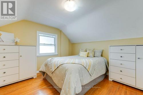 26 Hopecrest Crescent, Toronto, ON - Indoor Photo Showing Bedroom