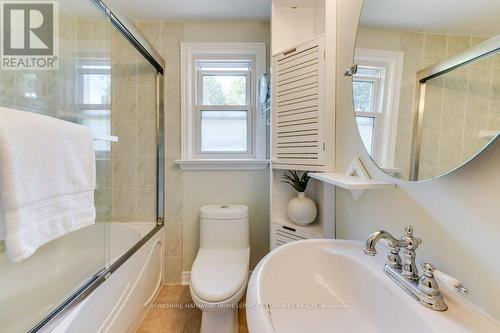 26 Hopecrest Crescent, Toronto, ON - Indoor Photo Showing Bathroom