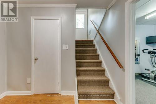 26 Hopecrest Crescent, Toronto, ON - Indoor Photo Showing Other Room