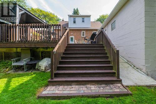 26 Hopecrest Crescent, Toronto, ON - Outdoor With Deck Patio Veranda