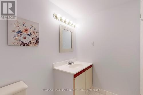 607 - 757 Victoria Pk Avenue, Toronto (Oakridge), ON - Indoor Photo Showing Bathroom