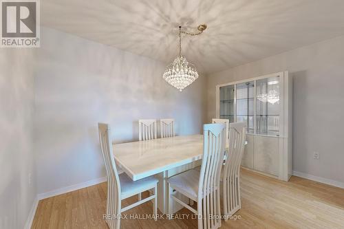 607 - 757 Victoria Pk Avenue, Toronto (Oakridge), ON - Indoor Photo Showing Dining Room