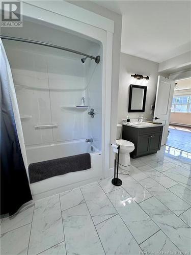 21 Doherty Drive, Oromocto West, NB - Indoor Photo Showing Bathroom