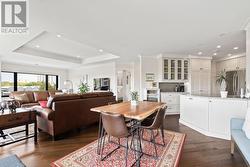 Dining room looking towards the bedrooms - 