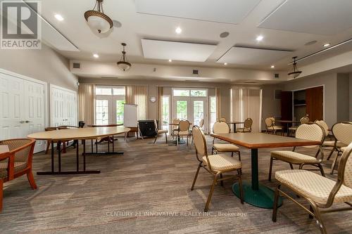 18 Faldo'S Flight, Whitchurch-Stouffville (Ballantrae), ON - Indoor Photo Showing Dining Room