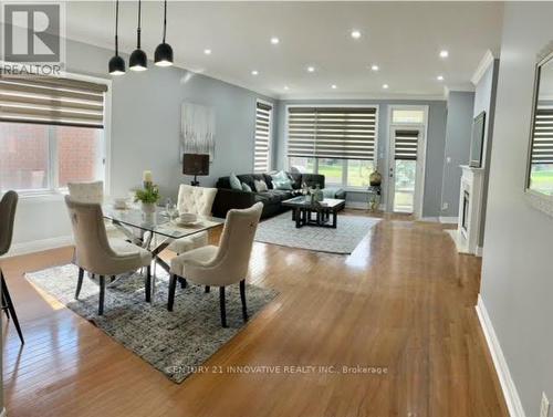 18 Faldo'S Flight, Whitchurch-Stouffville (Ballantrae), ON - Indoor Photo Showing Dining Room