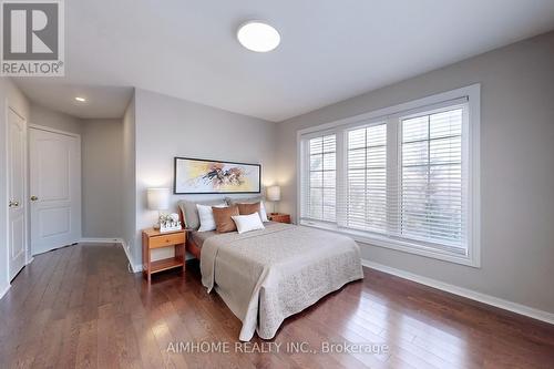 61 Sarum Crescent, Markham, ON - Indoor Photo Showing Bedroom