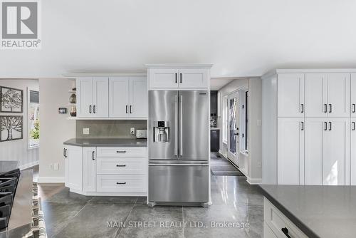 1167 Parkway Drive, Innisfil (Gilford), ON - Indoor Photo Showing Kitchen