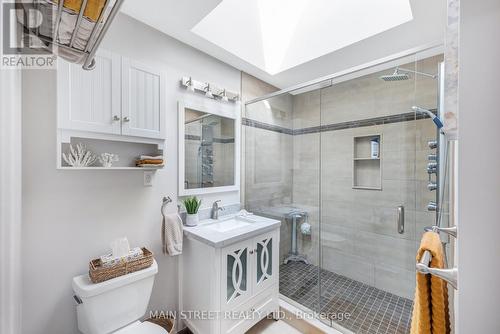 1167 Parkway Drive, Innisfil (Gilford), ON - Indoor Photo Showing Bathroom