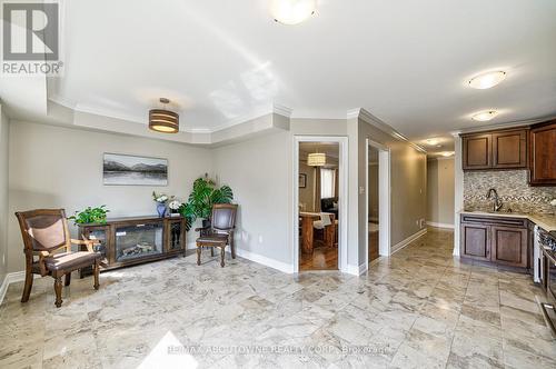 6098 Rowers Crescent, Mississauga, ON - Indoor