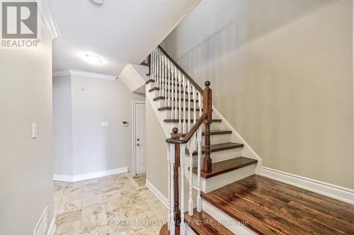 6098 Rowers Crescent, Mississauga, ON - Indoor Photo Showing Other Room