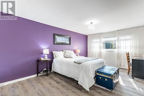 3681 Glencolin Court, Mississauga (Erindale), ON - Indoor Photo Showing Bedroom