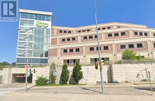 3681 Glencolin Court, Mississauga (Erindale), ON -  With Facade