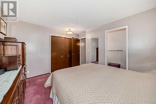 16 Cameron Crescent, Red Deer, AB - Indoor Photo Showing Bedroom