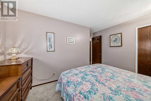 16 Cameron Crescent, Red Deer, AB - Indoor Photo Showing Bedroom