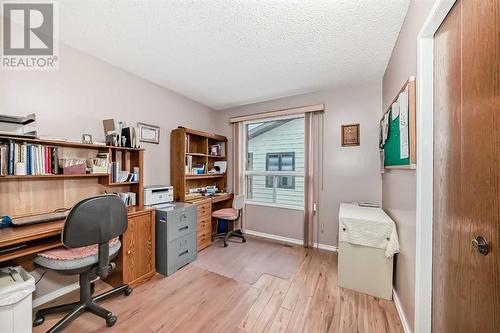 16 Cameron Crescent, Red Deer, AB - Indoor Photo Showing Office