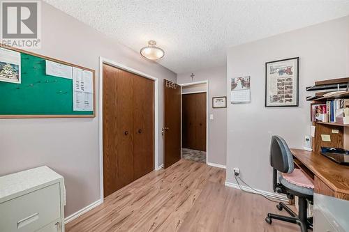 16 Cameron Crescent, Red Deer, AB - Indoor Photo Showing Office