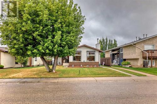 16 Cameron Crescent, Red Deer, AB - Outdoor