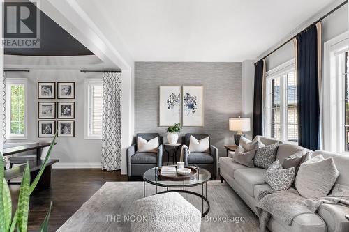 28 Coach Crescent, Whitby (Taunton North), ON - Indoor Photo Showing Living Room