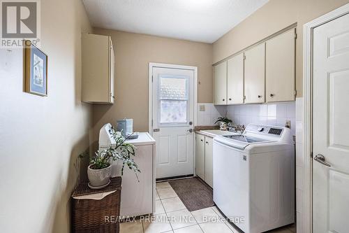 2 Ballycastle Crescent, Brampton, ON - Indoor Photo Showing Laundry Room