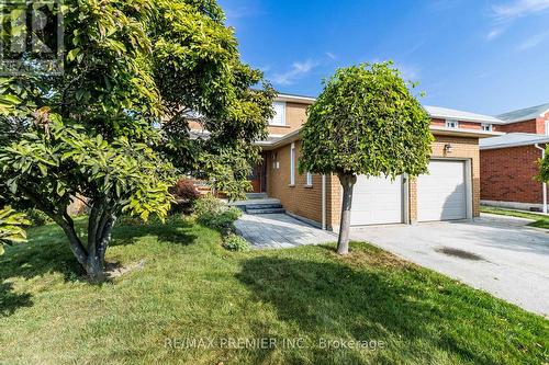 2 Ballycastle Crescent, Brampton, ON - Outdoor