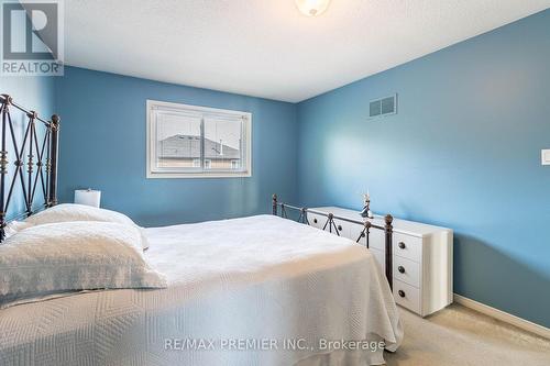 2 Ballycastle Crescent, Brampton, ON - Indoor Photo Showing Bedroom