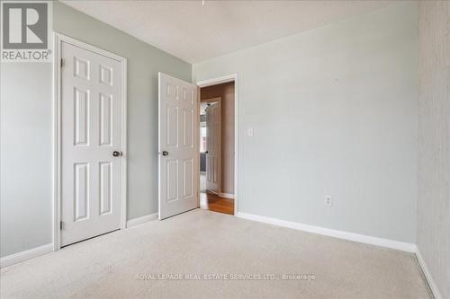 4016 Donnic Drive, Burlington, ON - Indoor Photo Showing Other Room