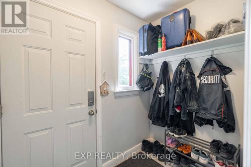 1504 Howland Avenue, London, ON - Indoor