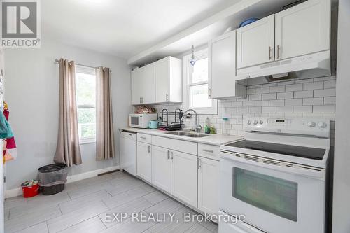 1504 Howland Avenue, London, ON - Indoor Photo Showing Kitchen With Double Sink