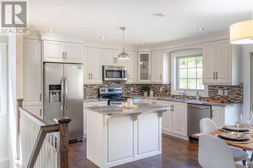 28 Willenhall Place, St. John'S, NL - Indoor Photo Showing Kitchen With Stainless Steel Kitchen With Double Sink With Upgraded Kitchen