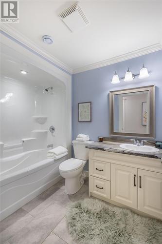 28 Willenhall Place, St. John'S, NL - Indoor Photo Showing Bathroom