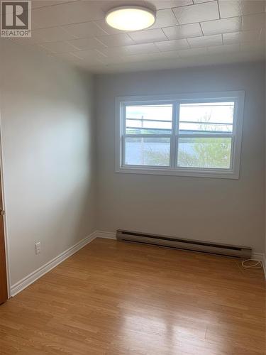 88 Main Street, Lewisporte, NL - Indoor Photo Showing Other Room