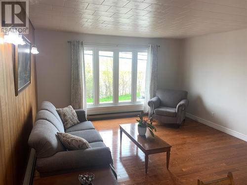 88 Main Street, Lewisporte, NL - Indoor Photo Showing Living Room