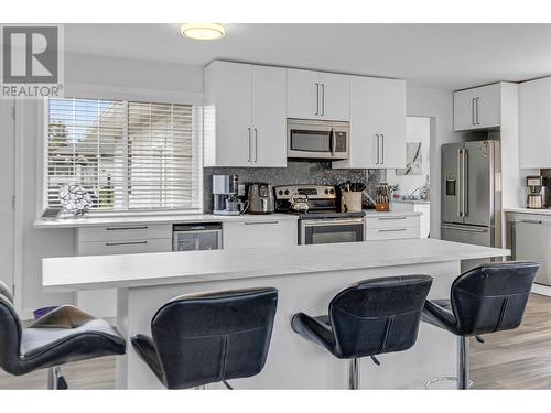 6268 Dawson Road, Prince George, BC - Indoor Photo Showing Kitchen