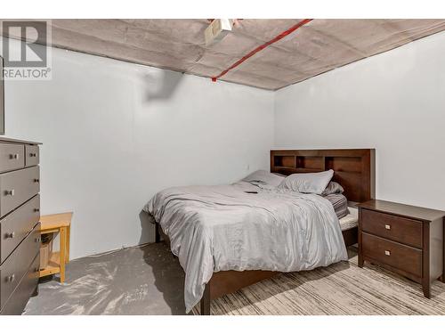 6268 Dawson Road, Prince George, BC - Indoor Photo Showing Bedroom