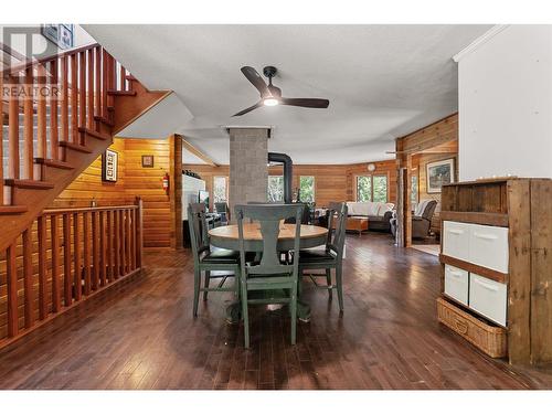 610 Grand Oro Road, Kaleden, BC - Indoor Photo Showing Dining Room