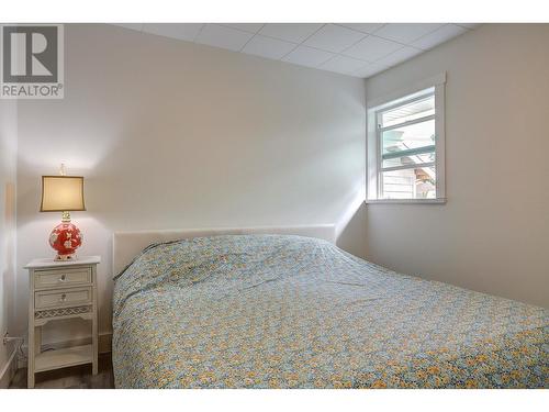 2801 17 Street, Vernon, BC - Indoor Photo Showing Bedroom