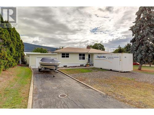 2801 17 Street, Vernon, BC - Outdoor