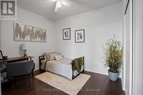 2214 - 352 Front Street W, Toronto (Waterfront Communities), ON - Indoor Photo Showing Bedroom