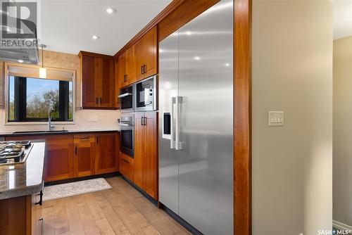 Lumsden / Bethune Prairie Oasis Acreage, Dufferin Rm No. 190, SK - Indoor Photo Showing Kitchen