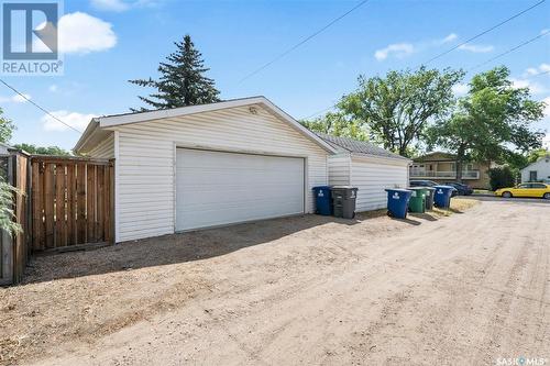 1303 6Th Avenue N, Saskatoon, SK - Outdoor With Exterior