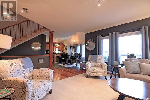 59 Poplar Bay, Yorkton, SK - Indoor Photo Showing Living Room